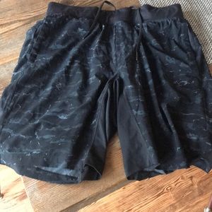 Lululemon core shorts